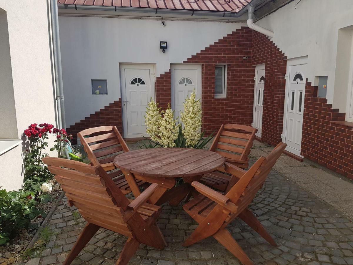 Olomouc New3 Apartment Exterior photo